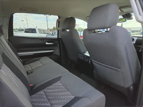 Used 2018 Toyota Tundra SR5 w/ TRD Off Road Package AWD/4WD image 35