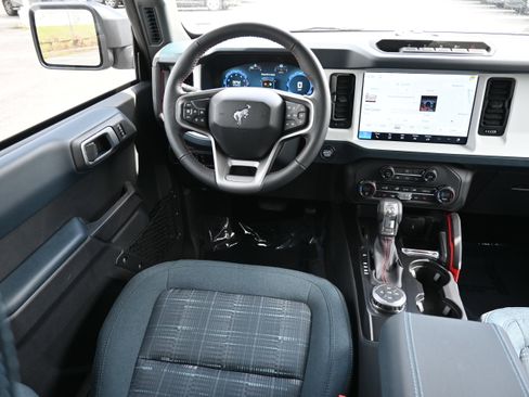 New 2026 Ford Bronco Heritage Edition image 29