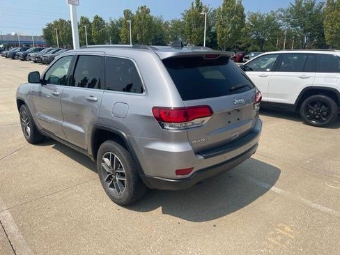 Used 2020 Jeep Grand Cherokee Laredo w/ Quick Order Package 2BN North AWD/4WD image 5