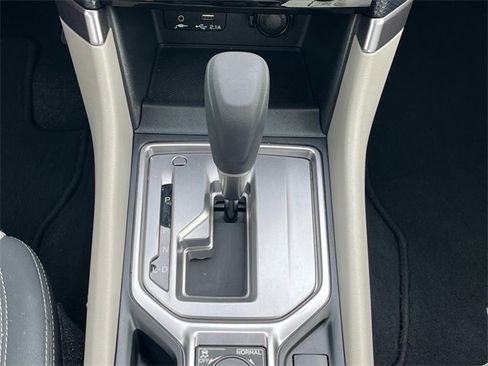 Used 2023 Subaru Forester Premium image 16