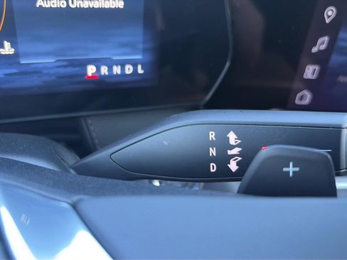 Used 2026 Chevrolet Equinox LT AWD/4WD image 18