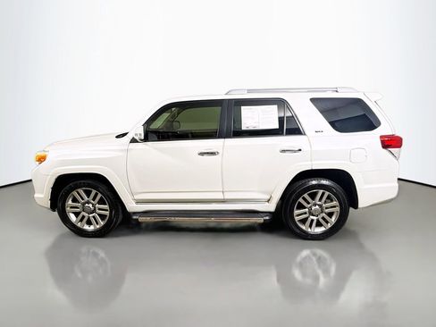 Used 2013 Toyota 4Runner SR5 w/ Convenience Pkg RWD image 4