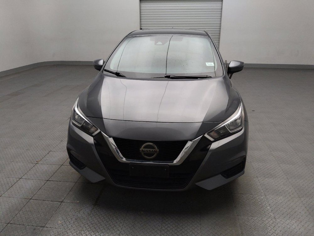 Used 2020 Nissan Versa SV FWD image 15