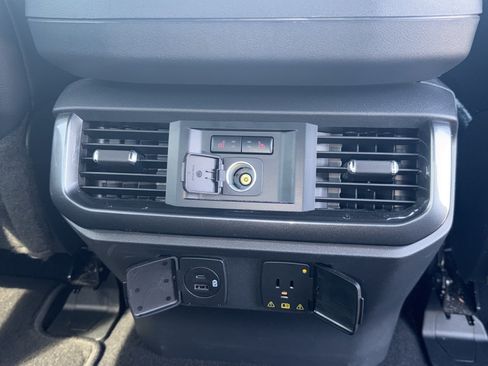 Used 2023 Ford F150 Lariat w/ Equipment Group 502A High AWD/4WD image 24