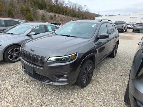 Used 2019 Jeep Cherokee High Altitude image 3