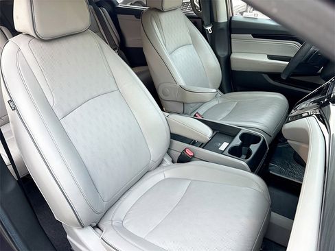 Used 2023 Honda Odyssey Elite image 31