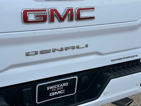 Used 2022 GMC Sierra 2500 Denali image 13