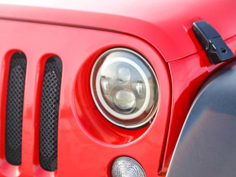 Used 2015 Jeep Wrangler Unlimited Sport w/ Quick Order Package 24S image 8