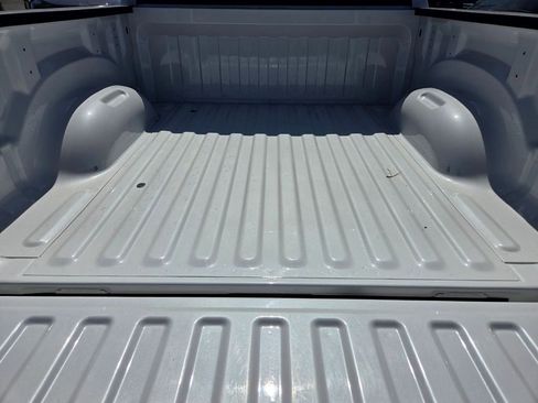 Used 2023 RAM 1500 Laramie AWD/4WD image 17