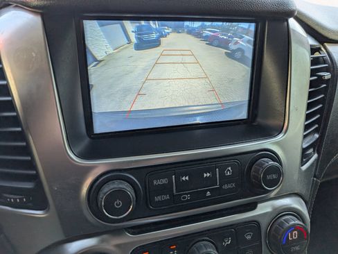 Used 2020 Chevrolet Tahoe LS AWD/4WD image 24