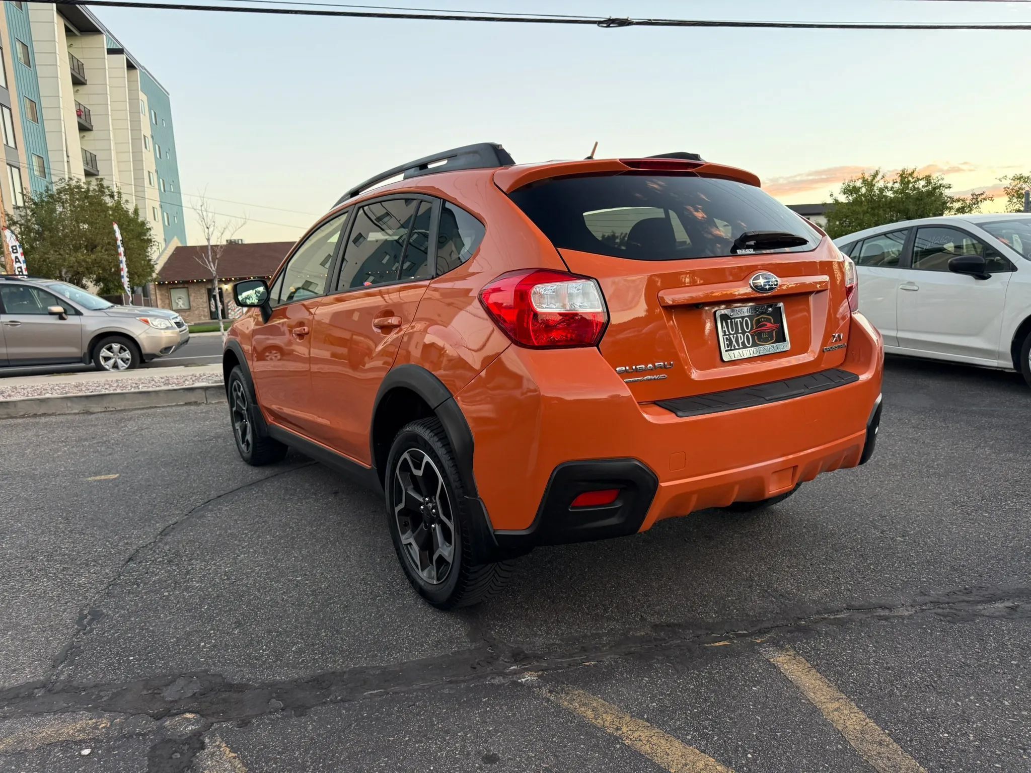 Used 2015 Subaru Crosstrek 2.0i Premium w/ Moonroof Package AWD/4WD image 8
