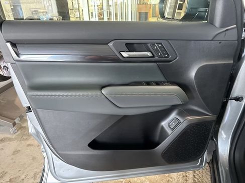 New 2026 GMC Terrain AT4 w/ Convenience Package III image 22