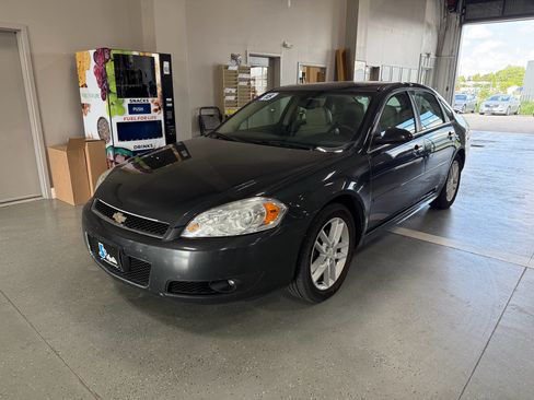 Used 2015 Chevrolet Impala LTZ FWD image 2