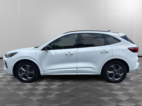 Used 2023 Ford Escape ST-Line w/ Tech Pack #1 FWD image 5