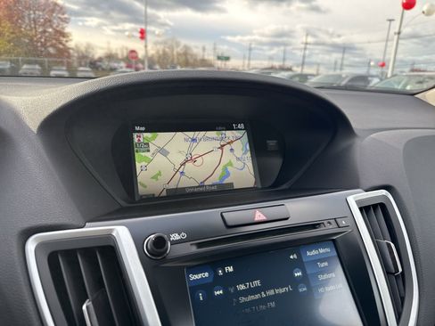 Used 2018 Acura TLX V6 SH-AWD w/ Technology Pkg image 19