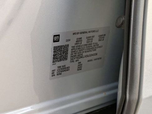 New 2025 Cadillac Escalade IQ Luxury 2 image 33