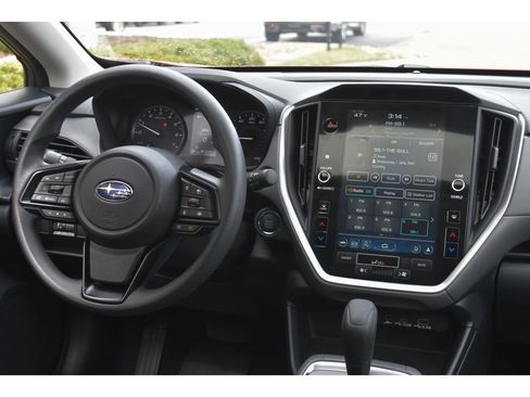 Used 2025 Subaru Crosstrek 2.0i Premium image 17