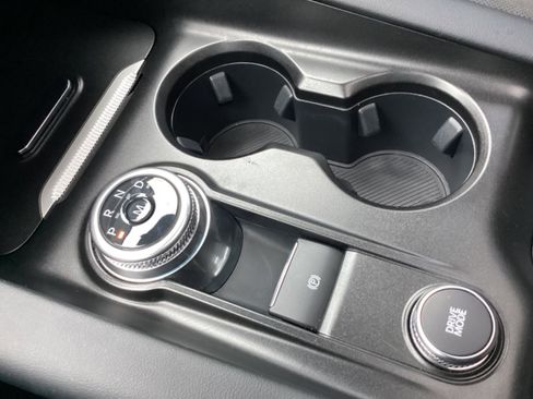 Used 2025 Ford Explorer ST image 37