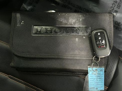 Used 2024 Honda CR-V Sport-L image 29