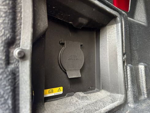 Used 2022 Ford F150 XLT w/ Equipment Group 302A High image 18