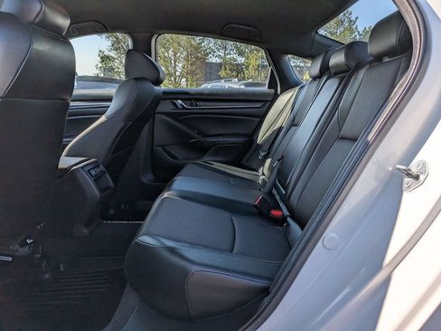 Used 2022 Honda Accord Sport image 19