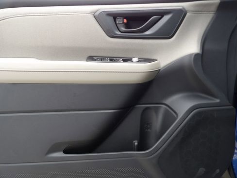 New 2026 Subaru Forester Premium AWD/4WD image 12