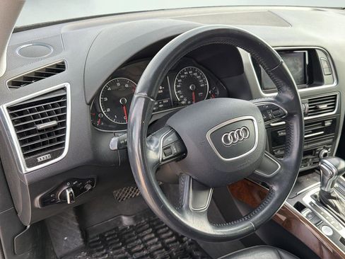 Used 2017 Audi Q5 2.0T Premium Plus w/ Technology Package image 11