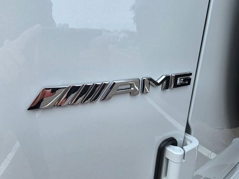 Used 2025 Mercedes-Benz G 63 AMG 4MATIC image 37