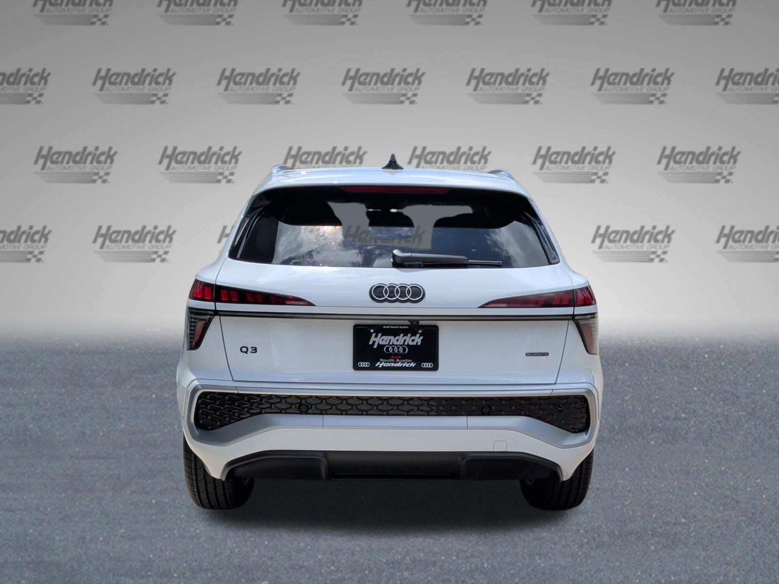 Used 2026 Audi Q3 quattro 2.0T AWD/4WD image 8