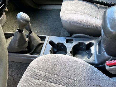 Used 2003 Toyota Tacoma 4x4 Xtracab image 14