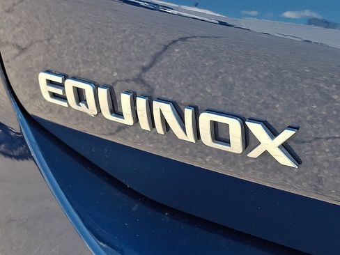 Used 2023 Chevrolet Equinox LT AWD/4WD image 30