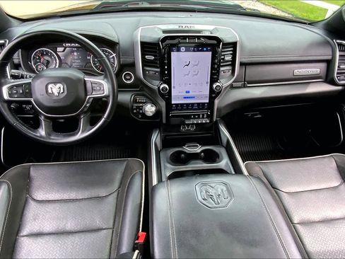 Used 2023 RAM 1500 Laramie AWD/4WD image 16