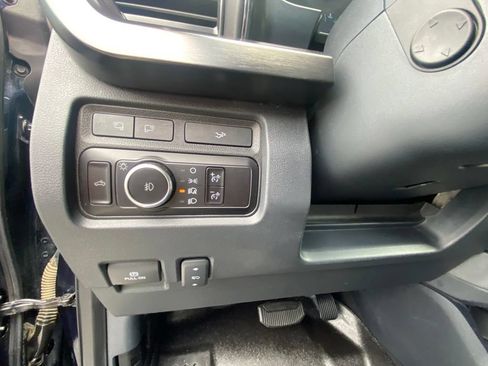 Used 2023 Ford F350 Lariat w/ Chrome Package AWD/4WD image 12