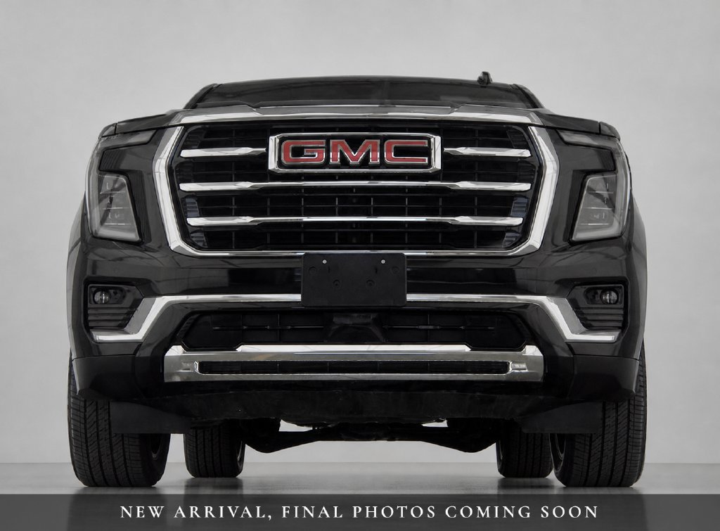 Used 2025 GMC Yukon Elevation w/ Elevation Premium Package AWD/4WD image 8