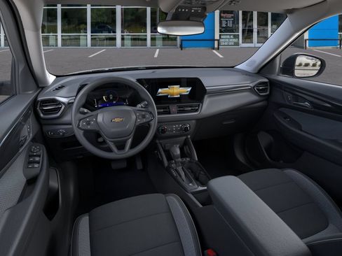 New 2026 Chevrolet TrailBlazer LS w/ LS Convenience Package AWD/4WD image 15
