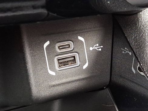 New 2026 Jeep Compass Latitude image 15