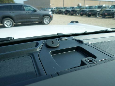 New 2026 Ford Bronco Big Bend AWD/4WD image 25
