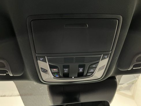 New 2026 Acura RDX SH-AWD image 9