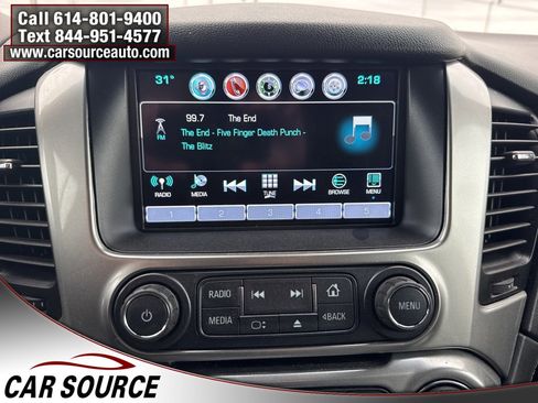 Used 2017 Chevrolet Suburban LT image 30