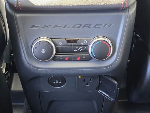 New 2026 Ford Explorer ST-Line image 17