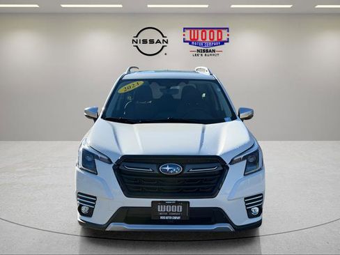 Used 2023 Subaru Forester Touring w/ Popular Package #2 image 8