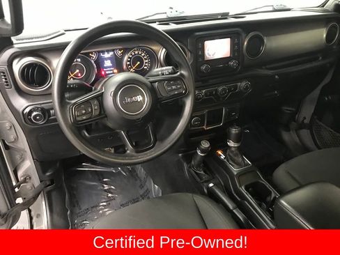 Certified 2020 Jeep Wrangler Sport image 25
