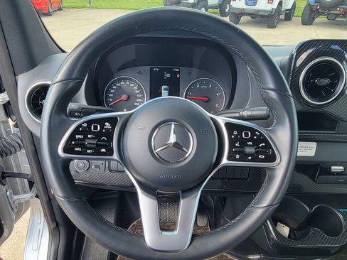 Used 2019 Mercedes-Benz Sprinter 170 image 47