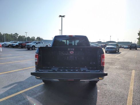 Used 2018 Ford F150 XLT w/ Equipment Group 302A Luxury RWD image 5
