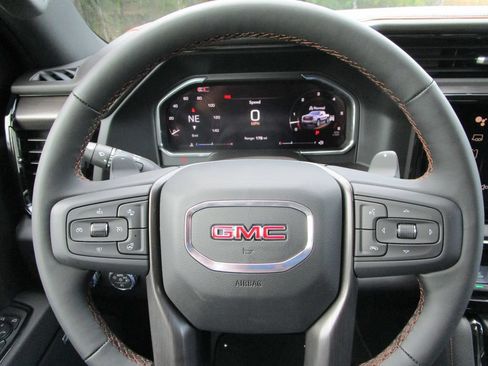 New 2026 GMC Sierra 1500 AT4 w/ AT4 Premium Package AWD/4WD image 37