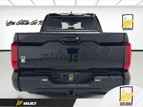 Used 2023 Toyota Tundra SR5 w/ SR5 Convenience Package AWD/4WD image 6