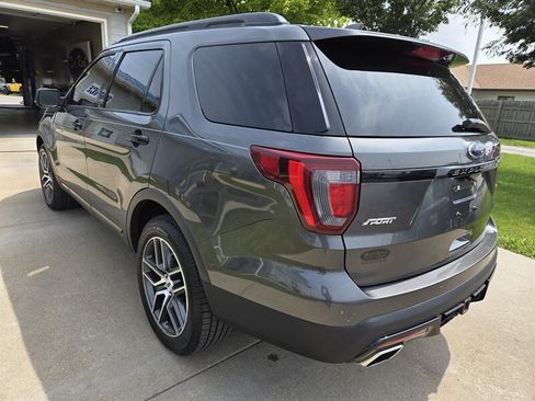 Used 2017 Ford Explorer Sport AWD/4WD image 5