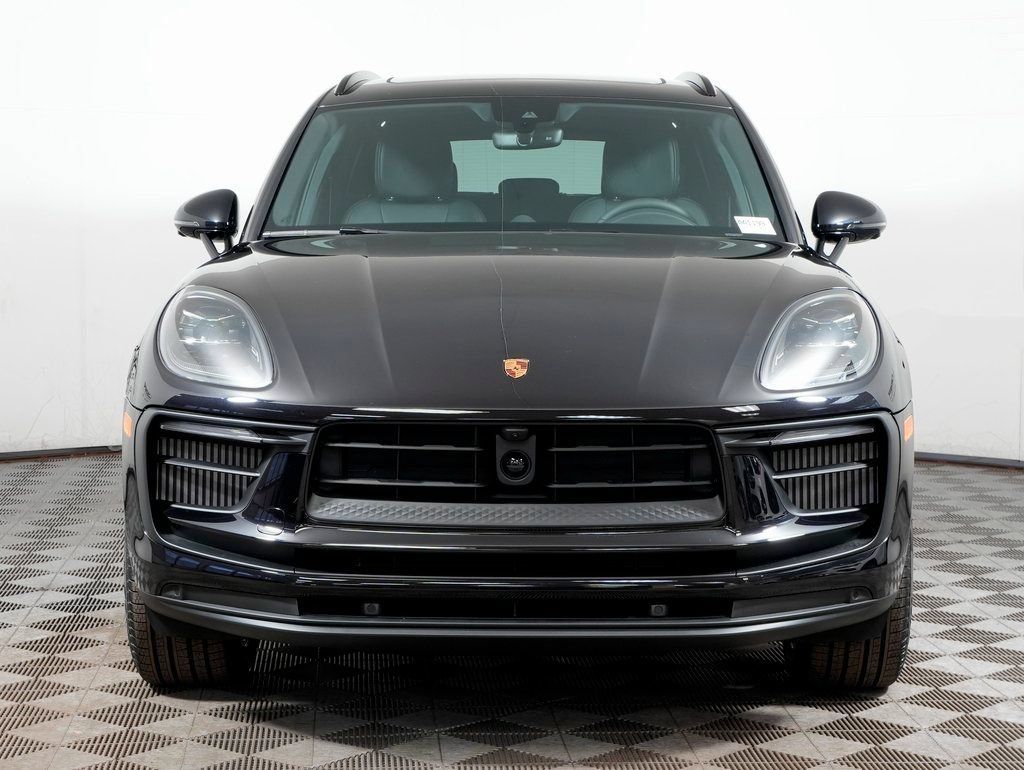 Certified 2026 Porsche Macan S AWD/4WD image 10