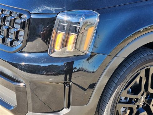 Certified 2024 Kia Telluride EX X-Line image 9