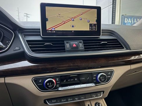 Used 2019 Audi Q5 Prestige w/ Prestige Package image 50